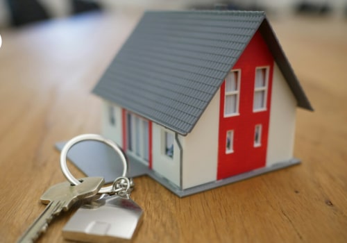 How much can i make doing real estate on the side?